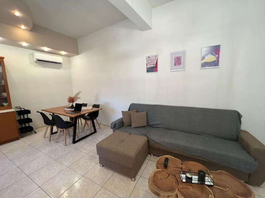 Minimalist Flat With Balcony Héraklion