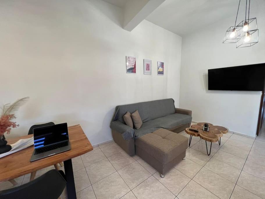 Appartement Minimalist Flat With Balcony Héraklion